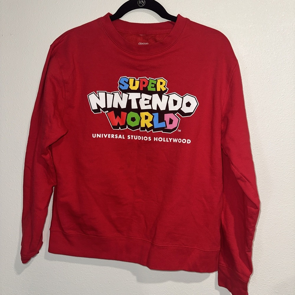 Universal Studios Hollywood Super Nintendo World Red Sweatshirt Pull Over Size S